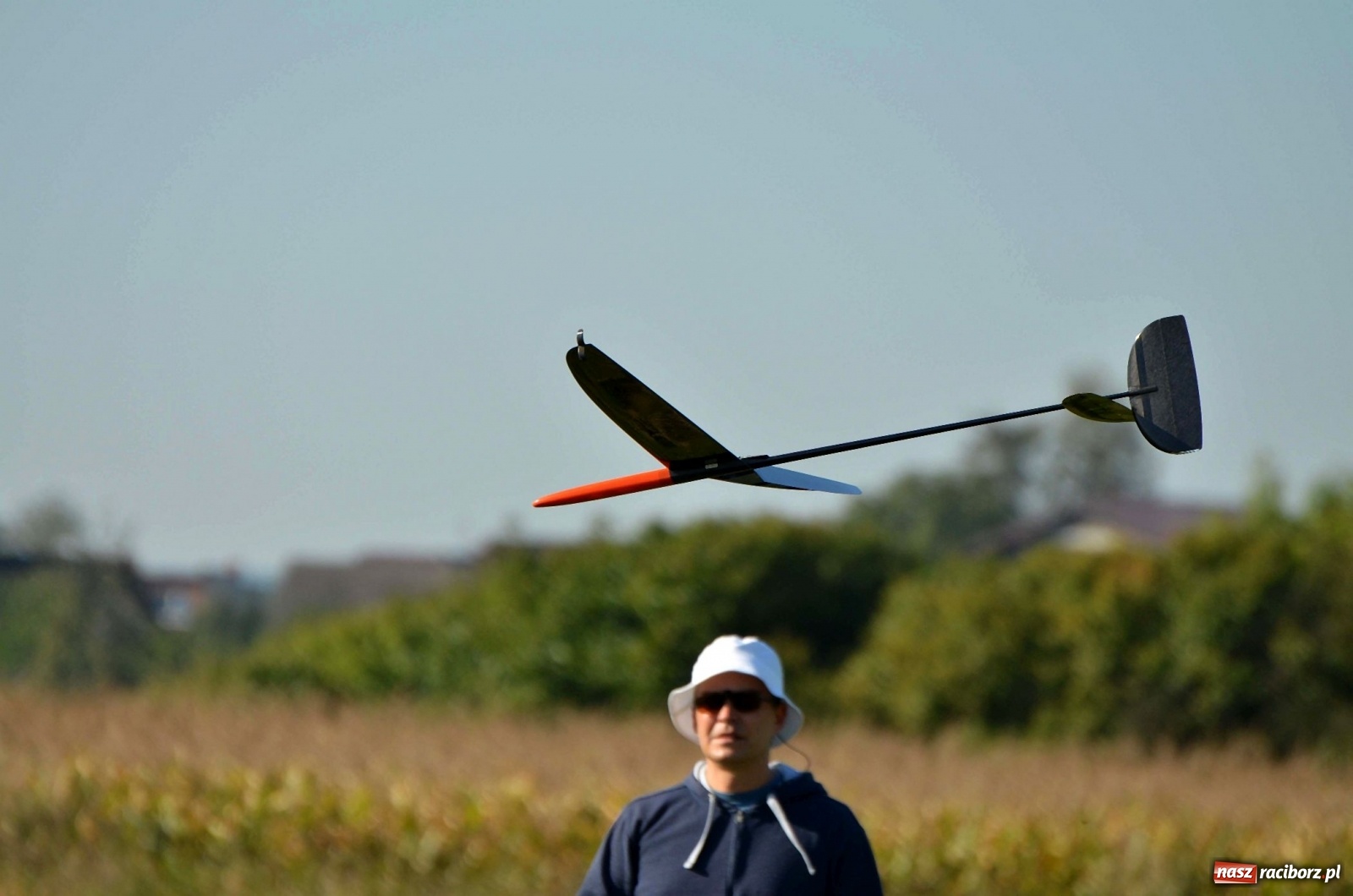 Zdjęcie w galerii na portalu naszraciborz.pl: Racibórz Cup. Modelarze rywalizują na Płoni wiadomości z regionu