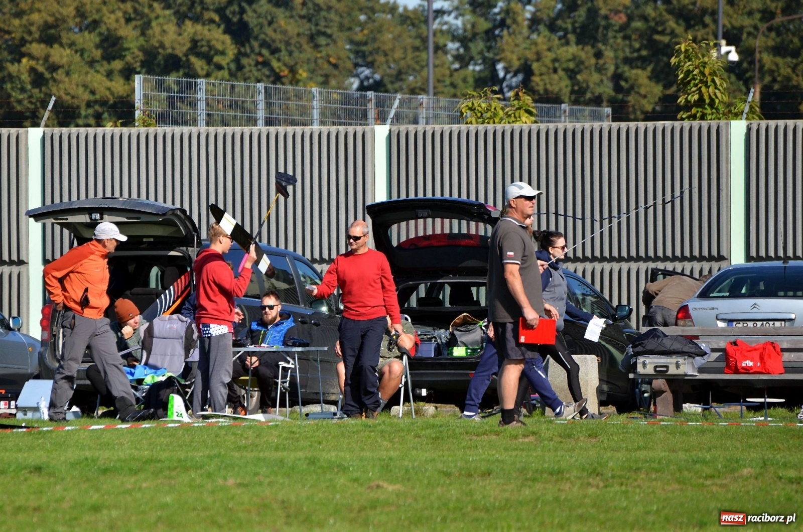 Zdjęcie w galerii na portalu naszraciborz.pl: Racibórz Cup. Modelarze rywalizują na Płoni wiadomości z regionu