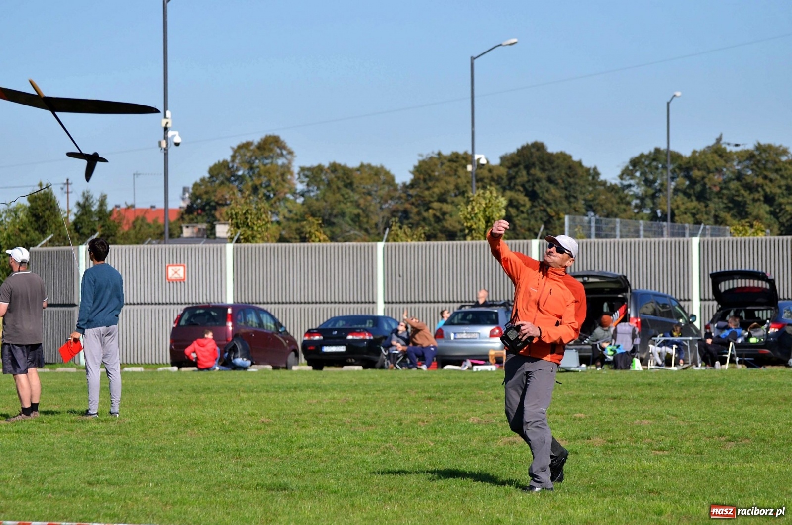 Zdjęcie w galerii na portalu naszraciborz.pl: Racibórz Cup. Modelarze rywalizują na Płoni wiadomości z regionu
