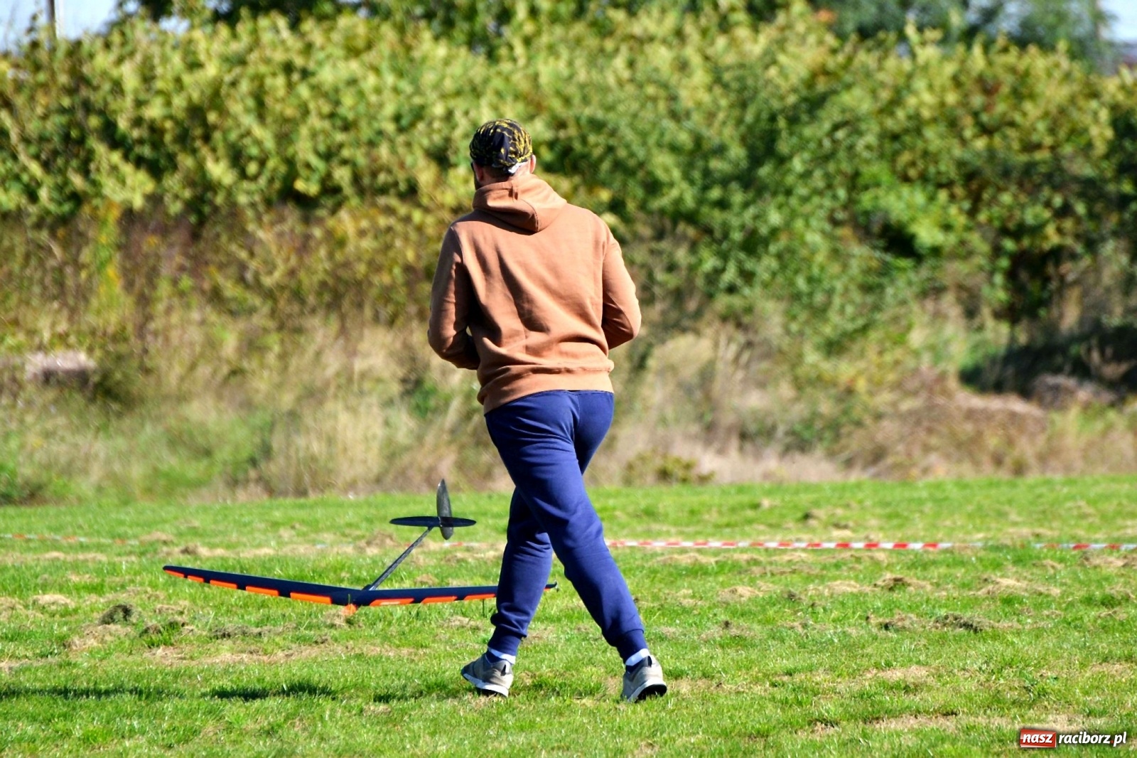 Zdjęcie w galerii na portalu naszraciborz.pl: Racibórz Cup. Modelarze rywalizują na Płoni wiadomości z regionu