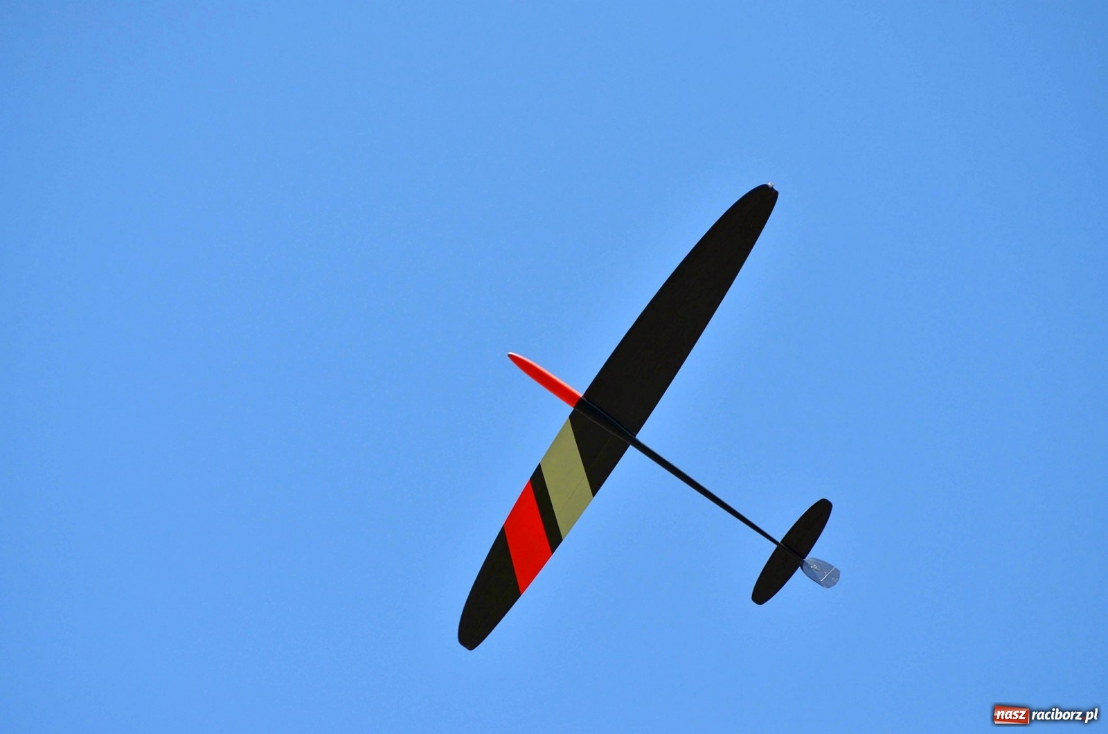 Zdjęcie w galerii na portalu naszraciborz.pl: Racibórz Cup. Modelarze rywalizują na Płoni wiadomości z regionu