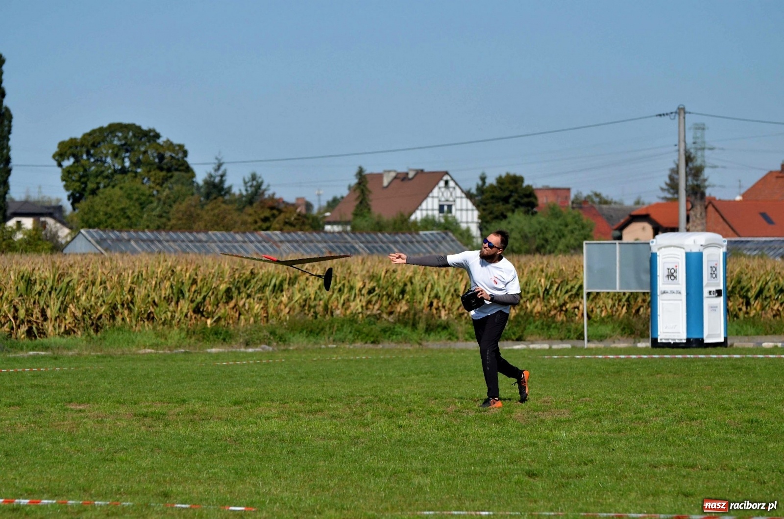 Zdjęcie w galerii na portalu naszraciborz.pl: Racibórz Cup. Modelarze rywalizują na Płoni wiadomości z regionu
