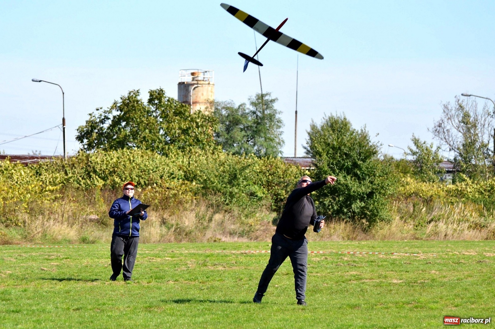 Zdjęcie w galerii na portalu naszraciborz.pl: Racibórz Cup. Modelarze rywalizują na Płoni wiadomości z regionu