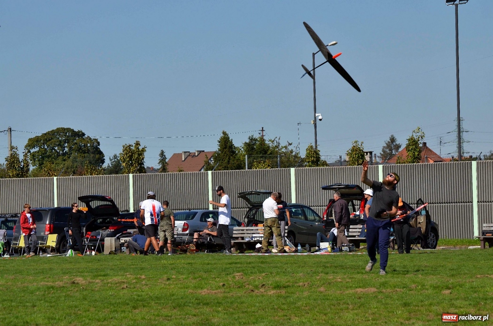 Zdjęcie w galerii na portalu naszraciborz.pl: Racibórz Cup. Modelarze rywalizują na Płoni wiadomości z regionu