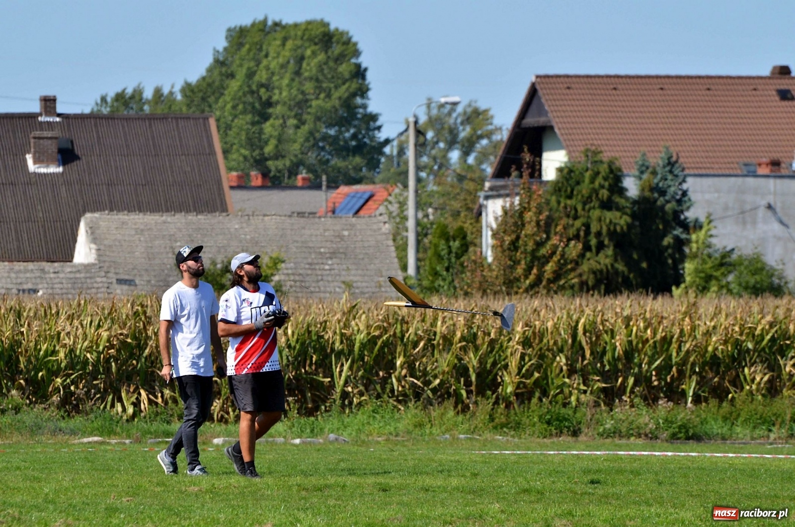 Zdjęcie w galerii na portalu naszraciborz.pl: Racibórz Cup. Modelarze rywalizują na Płoni wiadomości z regionu