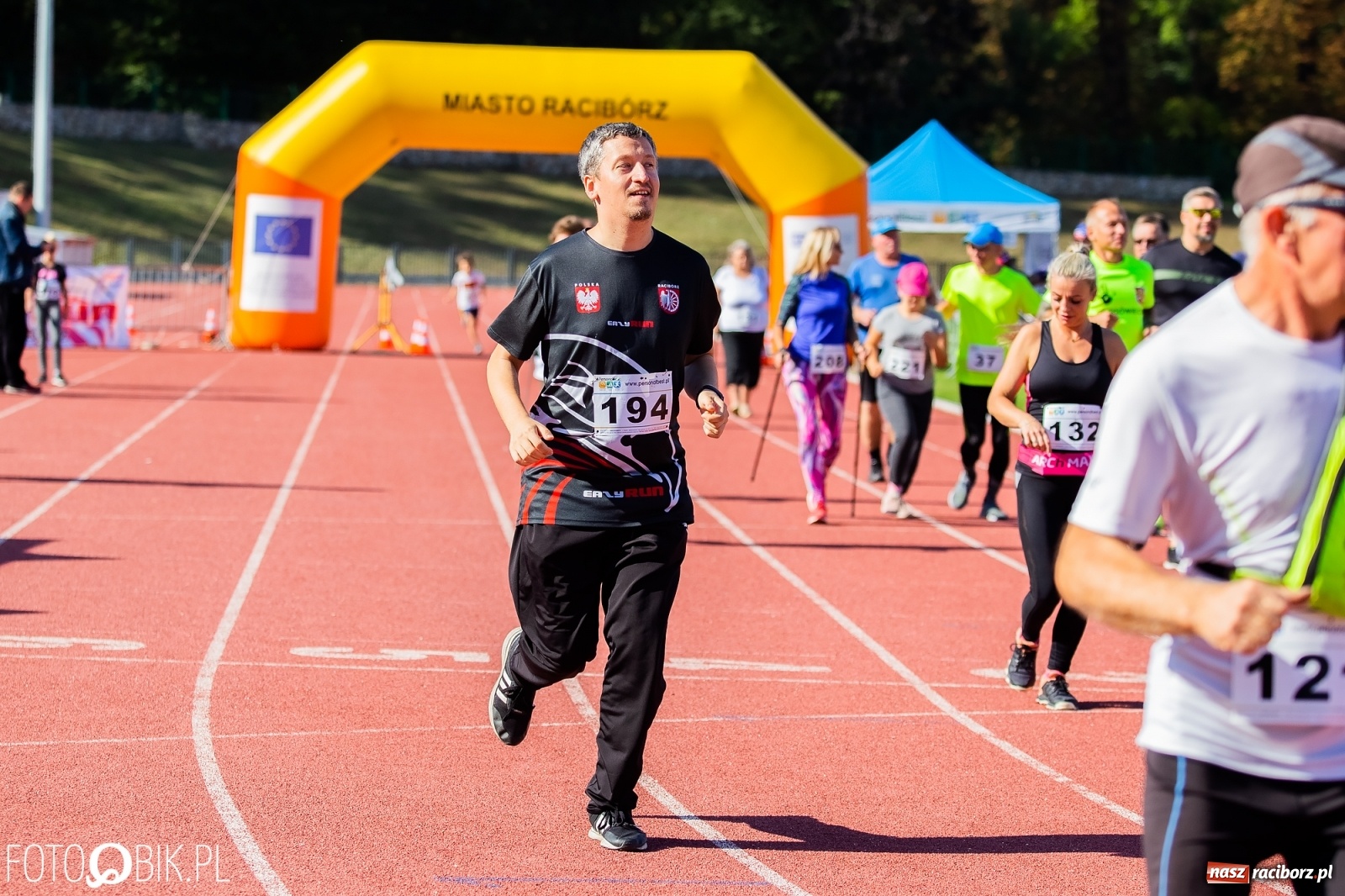 Zdjęcie w galerii na portalu naszraciborz.pl: W Raciborzu ustanowiono rekord świata!  wiadomości z regionu