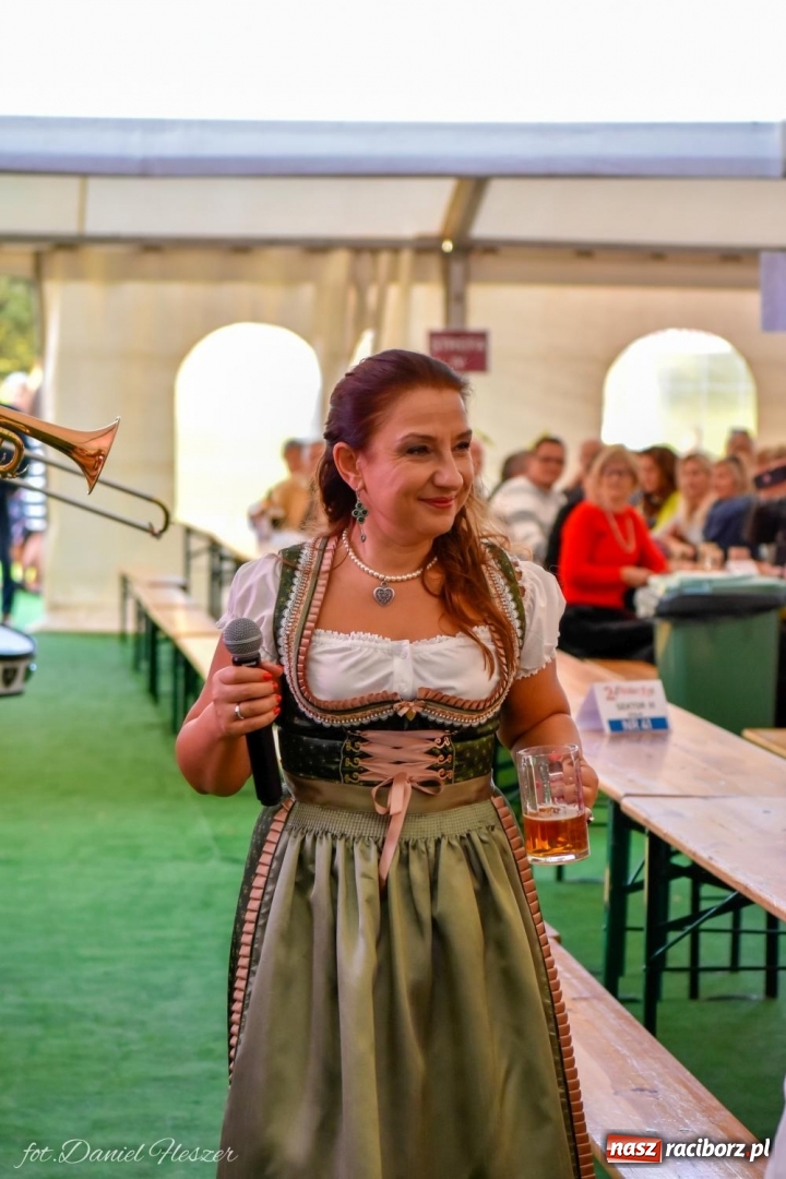 Zdjęcie w galerii na portalu naszraciborz.pl: Piwosze świętują. W Monachium i... w Szymocicach wiadomości z regionu