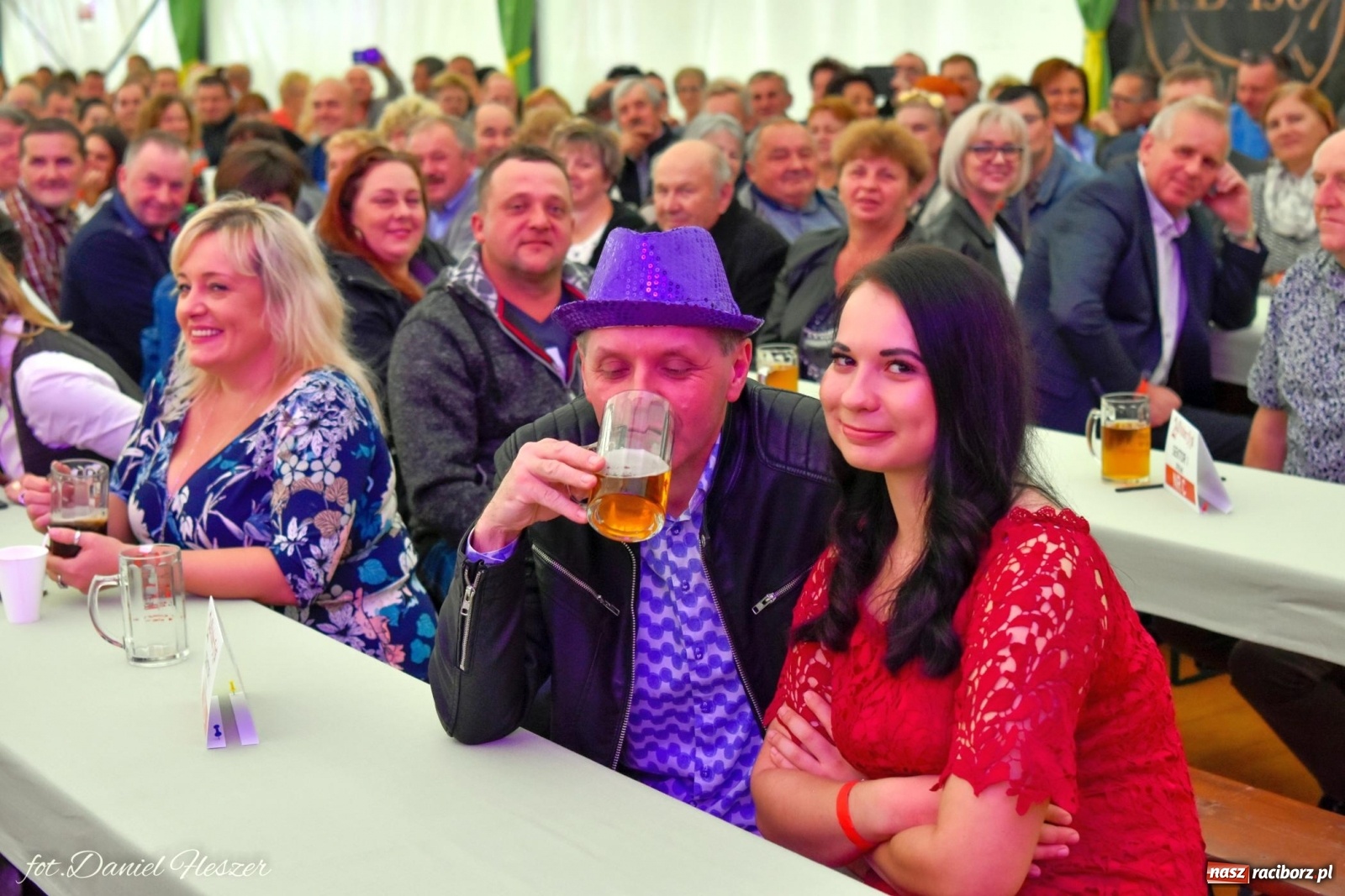 Zdjęcie w galerii na portalu naszraciborz.pl: Piwosze świętują. W Monachium i... w Szymocicach wiadomości z regionu