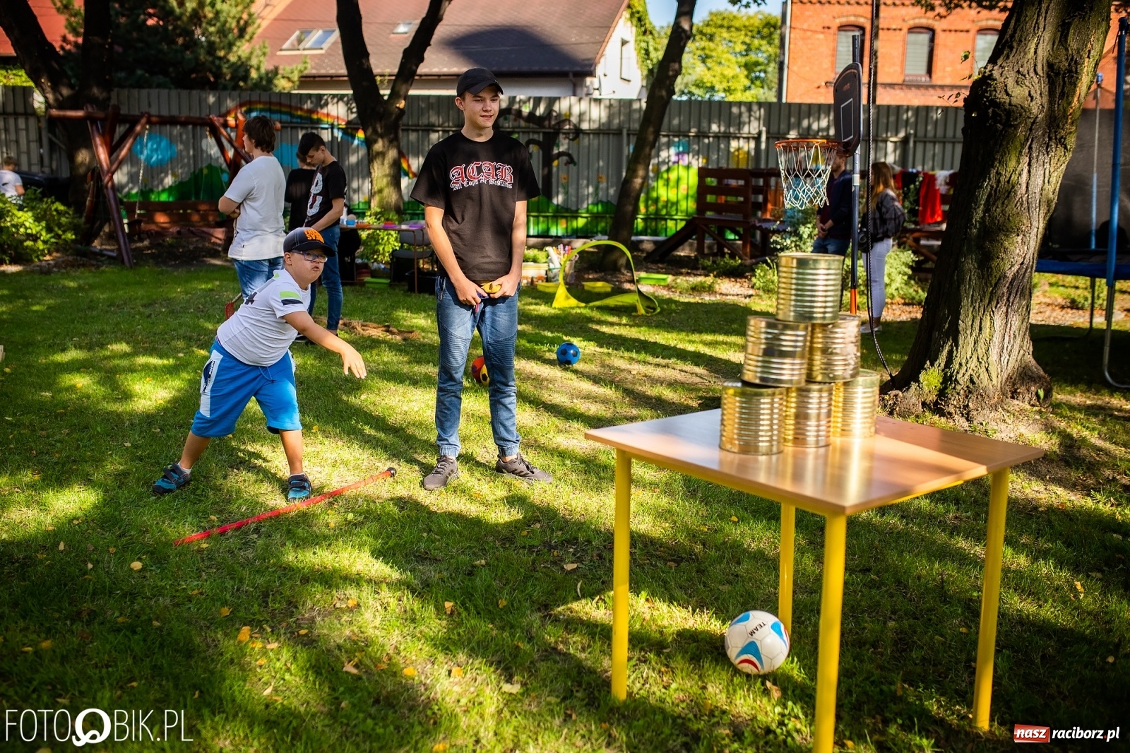 Zdjęcie w galerii na portalu naszraciborz.pl: Piknik Rodzinny Stowarzyszenia Spektrum wiadomości z regionu