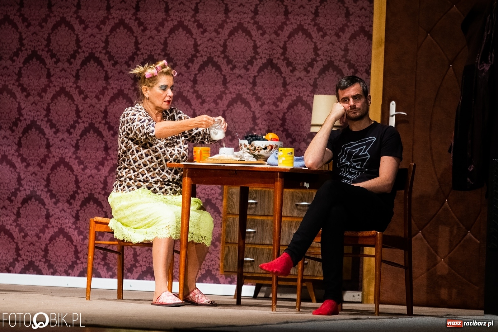 Zdjęcie w galerii na portalu naszraciborz.pl: Spektakl Berek 2, czyli Upiór w Moherze w RCK wiadomości z regionu