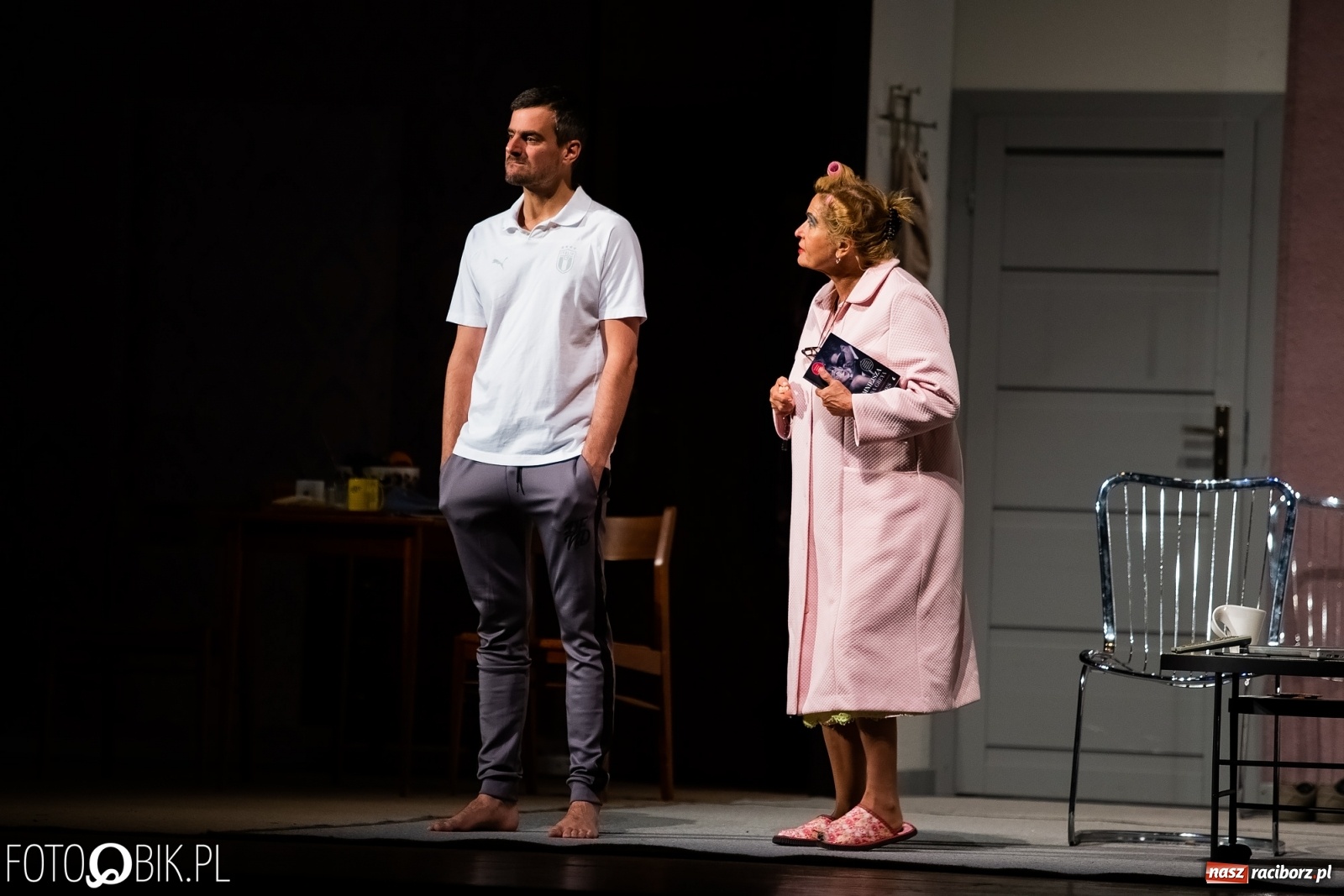 Zdjęcie w galerii na portalu naszraciborz.pl: Spektakl Berek 2, czyli Upiór w Moherze w RCK wiadomości z regionu