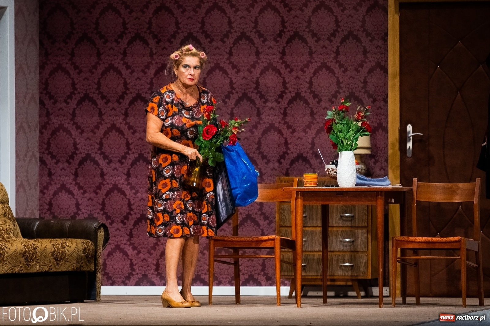 Zdjęcie w galerii na portalu naszraciborz.pl: Spektakl Berek 2, czyli Upiór w Moherze w RCK wiadomości z regionu