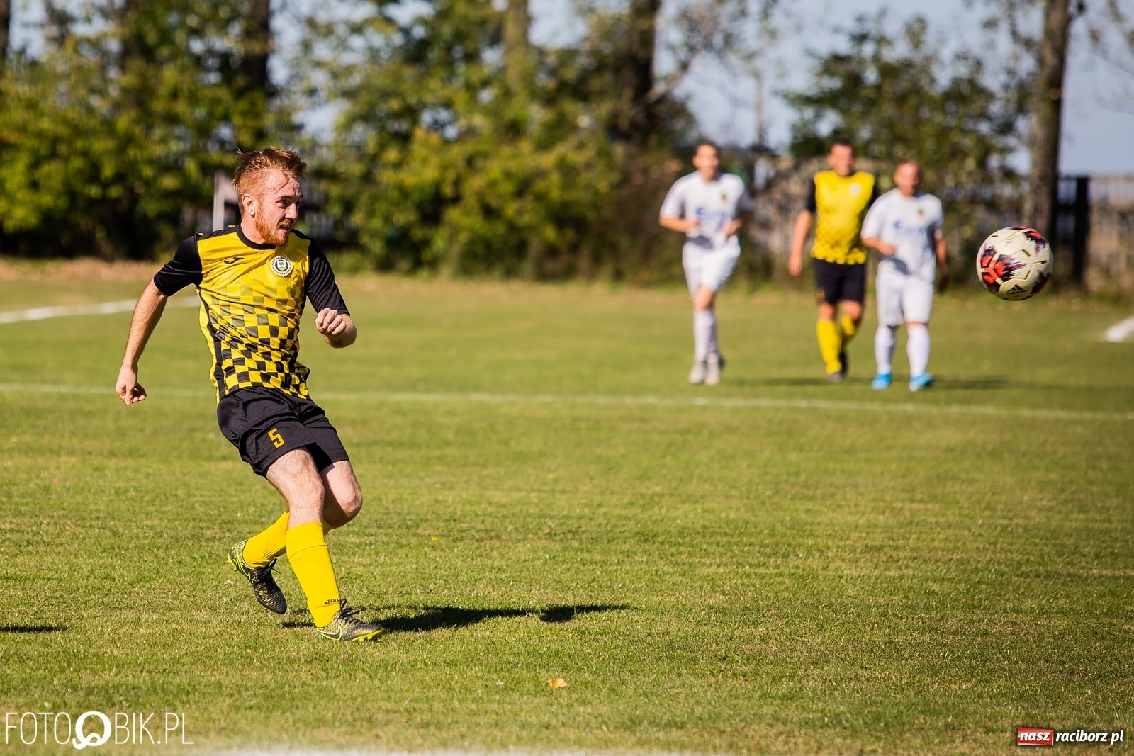 Zdjęcie w galerii na portalu naszraciborz.pl: C klasa. Kapitan pokazał jak strzelać. Wypoczynek górą w Owsiszczach [FOTO] wiadomości z regionu
