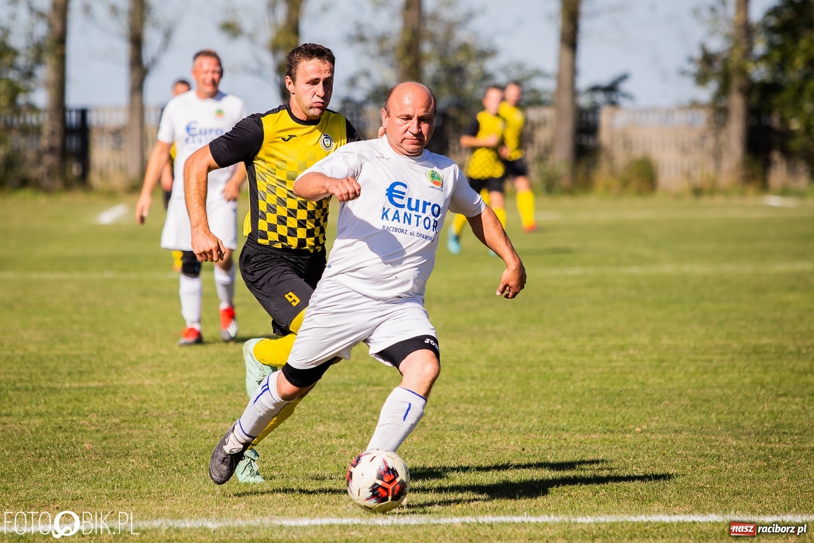 Zdjęcie w galerii na portalu naszraciborz.pl: C klasa. Kapitan pokazał jak strzelać. Wypoczynek górą w Owsiszczach [FOTO] wiadomości z regionu