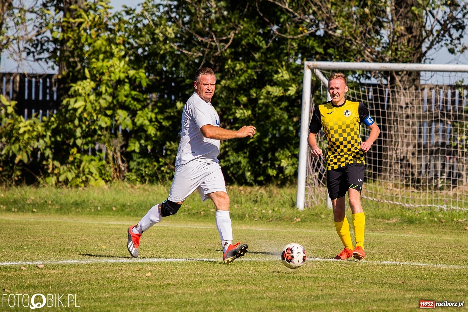 Zdjęcie w galerii na portalu naszraciborz.pl: C klasa. Kapitan pokazał jak strzelać. Wypoczynek górą w Owsiszczach [FOTO] wiadomości z regionu