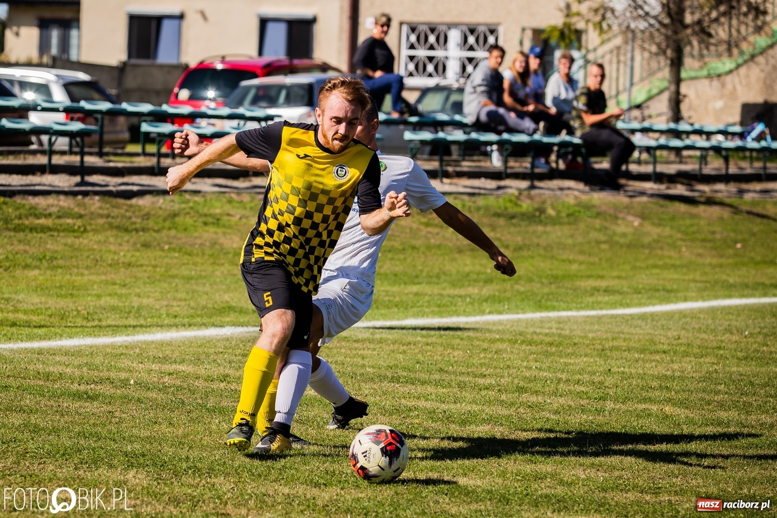 Zdjęcie w galerii na portalu naszraciborz.pl: C klasa. Kapitan pokazał jak strzelać. Wypoczynek górą w Owsiszczach [FOTO] wiadomości z regionu