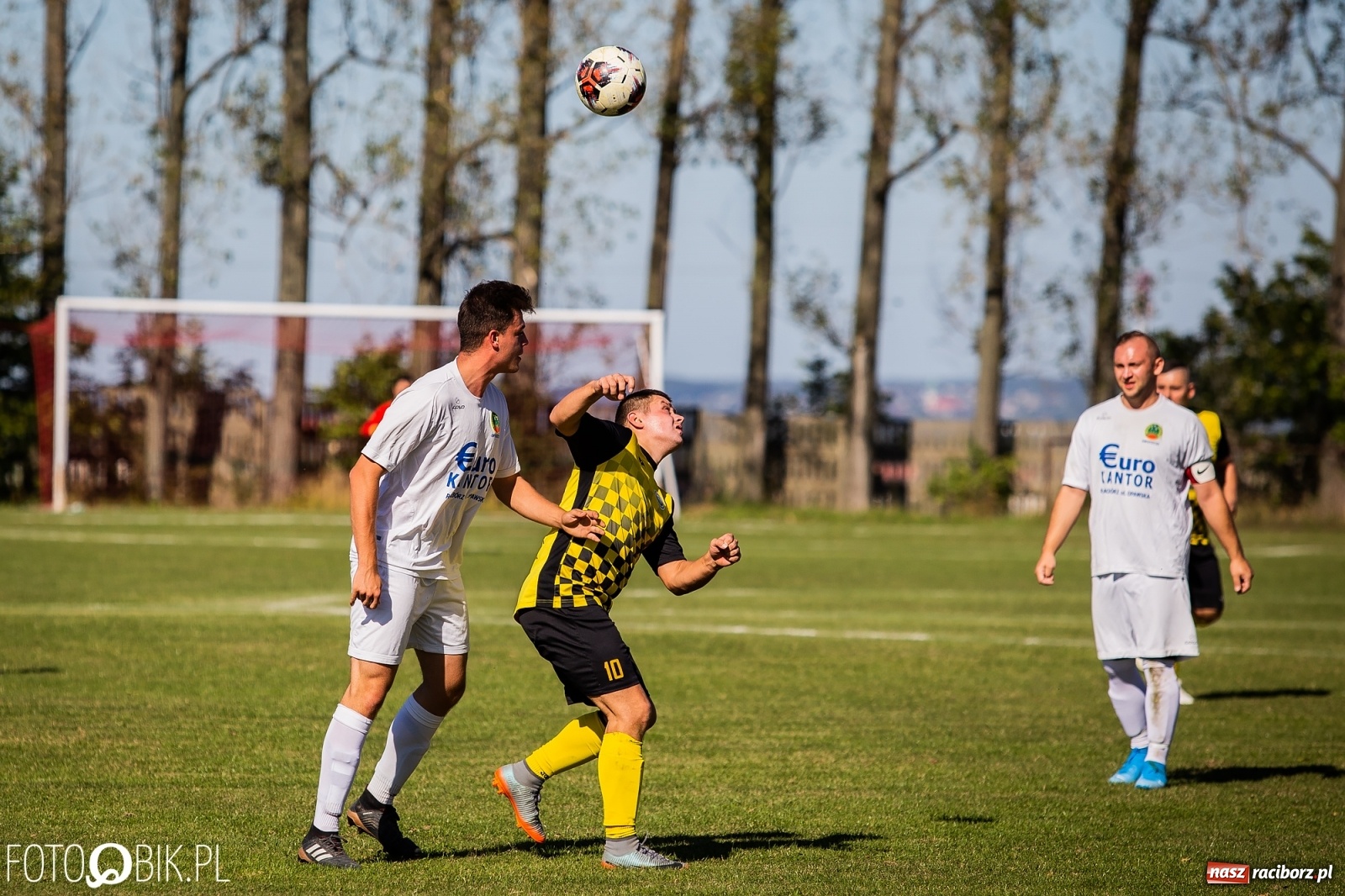 Zdjęcie w galerii na portalu naszraciborz.pl: C klasa. Kapitan pokazał jak strzelać. Wypoczynek górą w Owsiszczach [FOTO] wiadomości z regionu