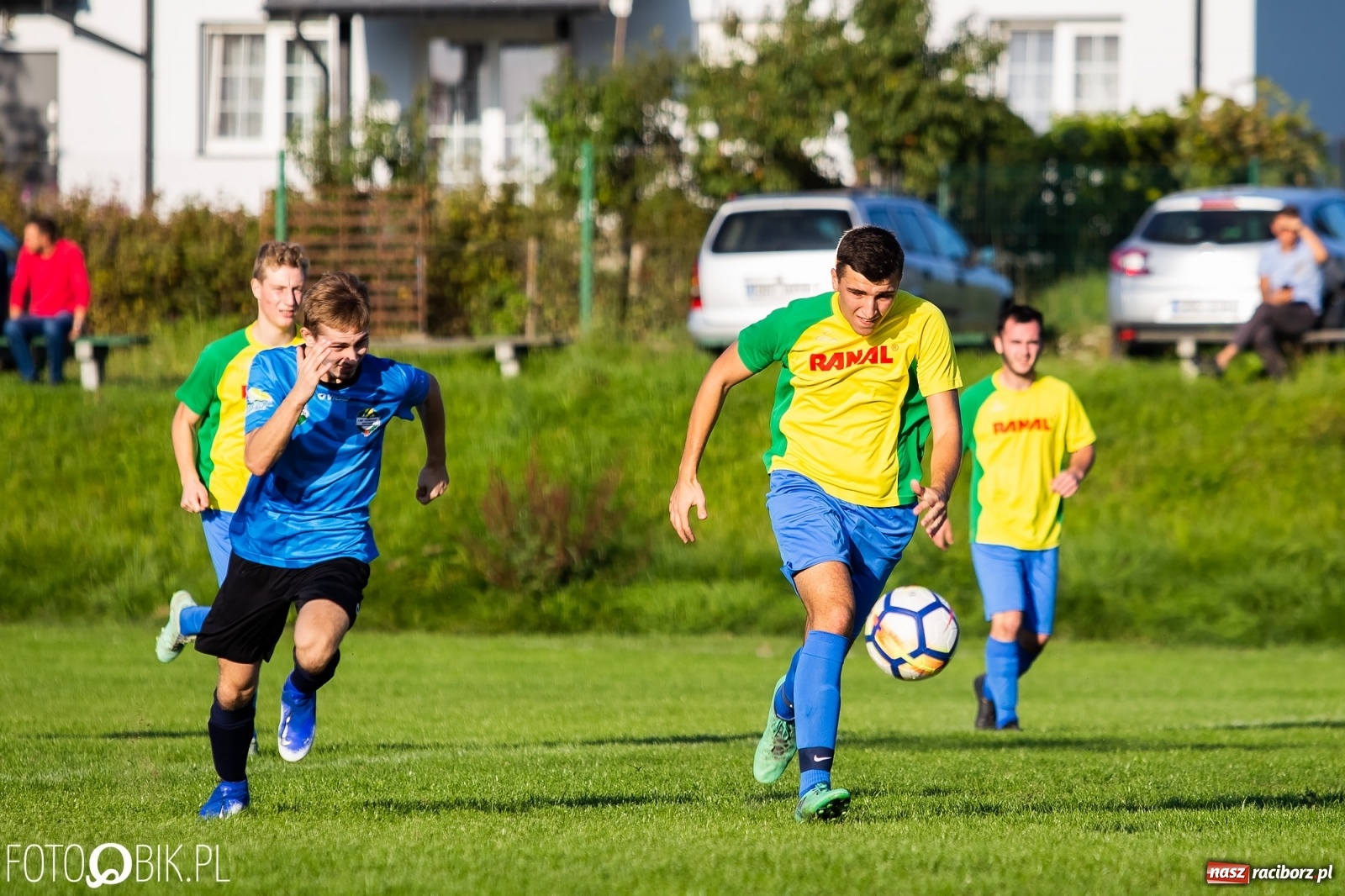 Zdjęcie w galerii na portalu naszraciborz.pl: Żądza zwycięstwa to za mało. Brzezie na kolanach! [FOTO] wiadomości z regionu
