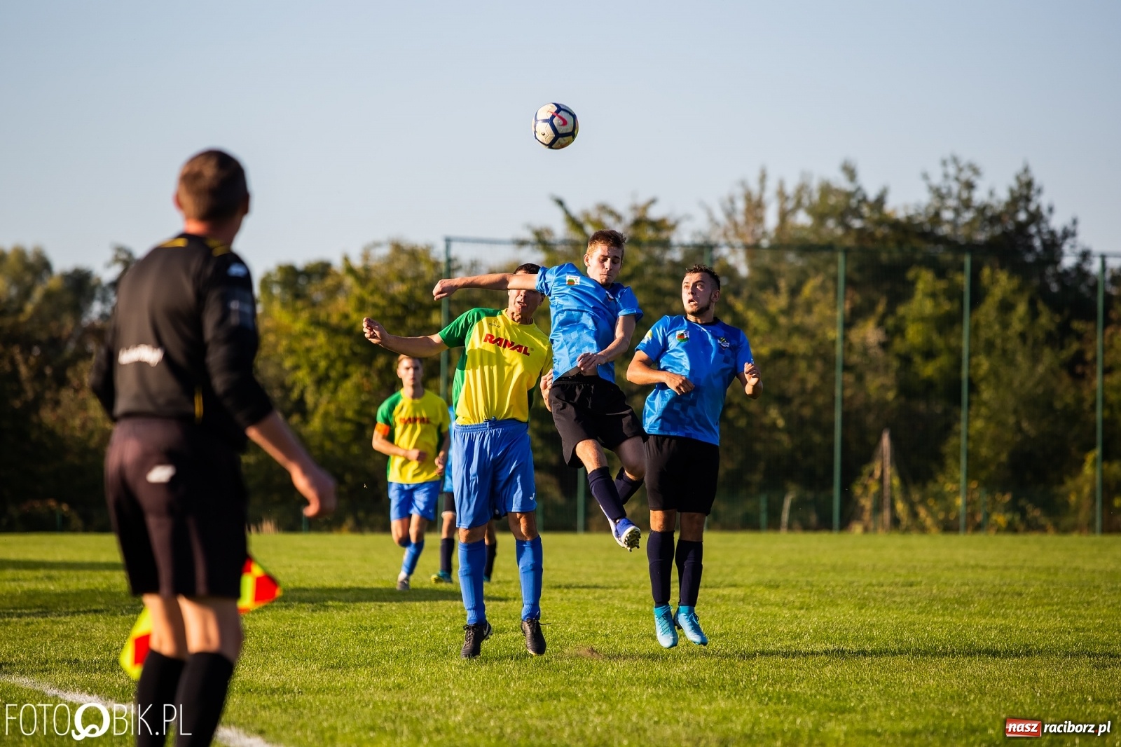 Zdjęcie w galerii na portalu naszraciborz.pl: Żądza zwycięstwa to za mało. Brzezie na kolanach! [FOTO] wiadomości z regionu