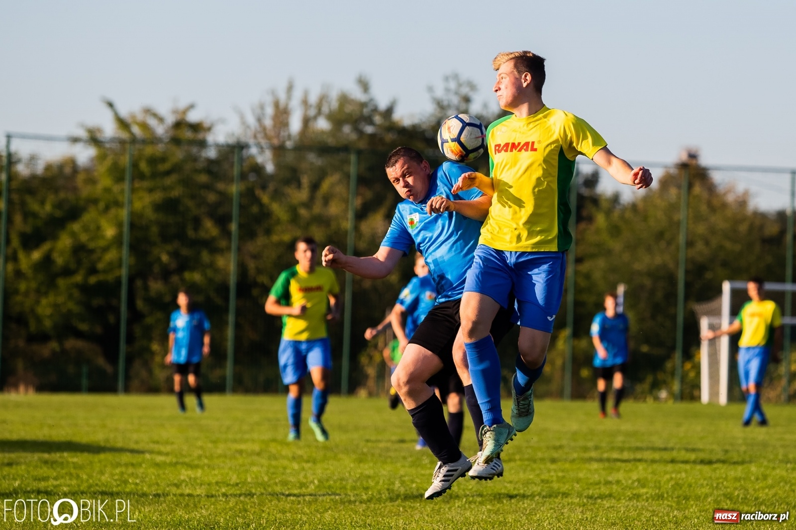 Zdjęcie w galerii na portalu naszraciborz.pl: Żądza zwycięstwa to za mało. Brzezie na kolanach! [FOTO] wiadomości z regionu