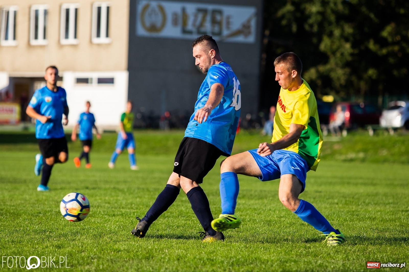 Zdjęcie w galerii na portalu naszraciborz.pl: Żądza zwycięstwa to za mało. Brzezie na kolanach! [FOTO] wiadomości z regionu