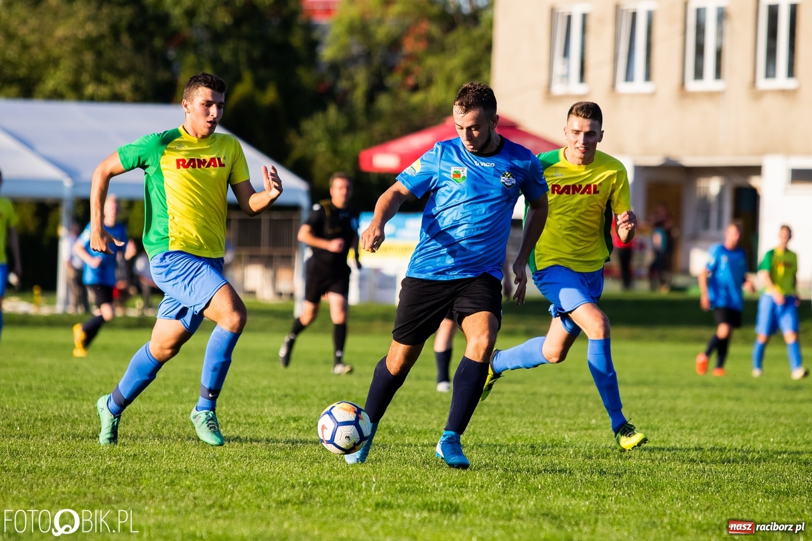 Zdjęcie w galerii na portalu naszraciborz.pl: Żądza zwycięstwa to za mało. Brzezie na kolanach! [FOTO] wiadomości z regionu