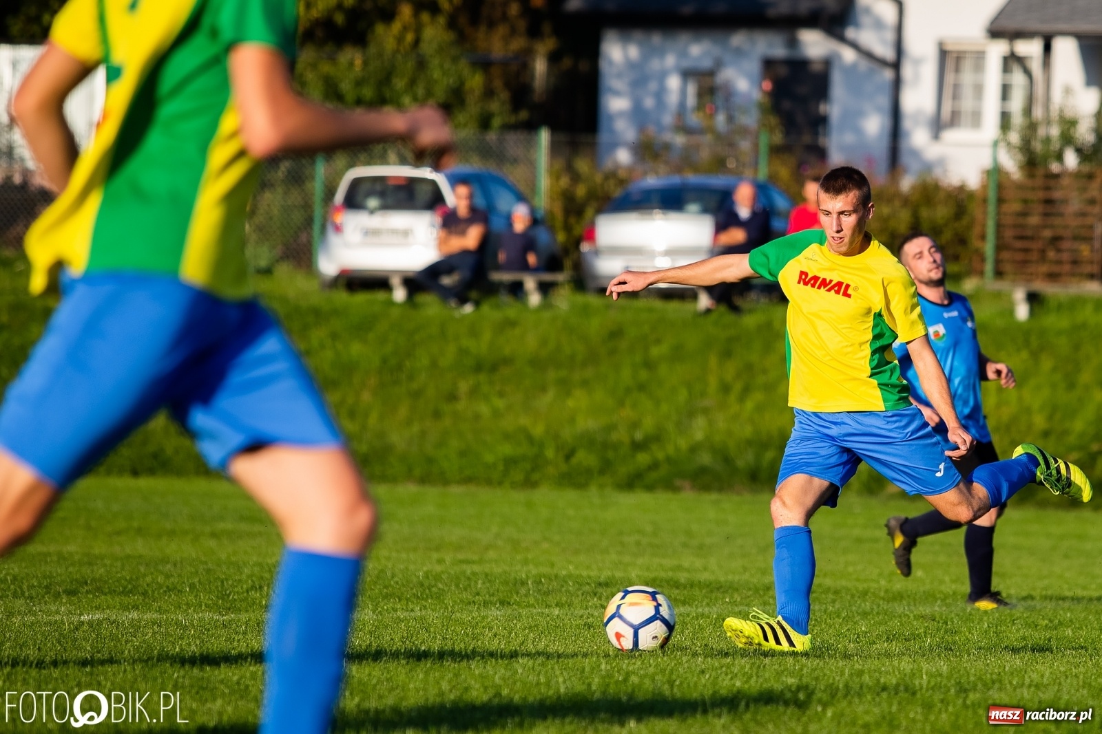 Zdjęcie w galerii na portalu naszraciborz.pl: Żądza zwycięstwa to za mało. Brzezie na kolanach! [FOTO] wiadomości z regionu
