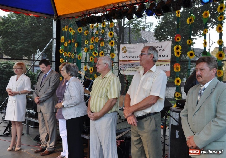 Zdjęcie w galerii na portalu naszraciborz.pl: 745. urodziny miasta Krzanowice wiadomości z regionu