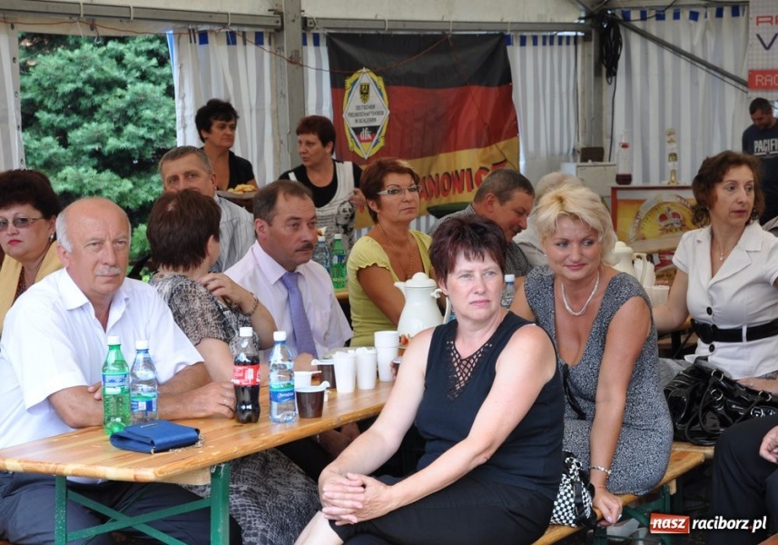 Zdjęcie w galerii na portalu naszraciborz.pl: 745. urodziny miasta Krzanowice wiadomości z regionu