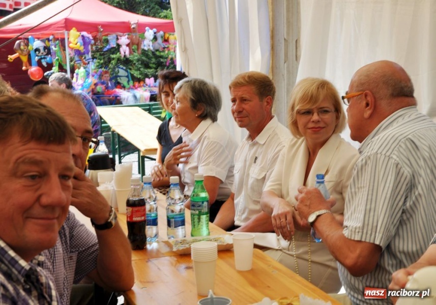 Zdjęcie w galerii na portalu naszraciborz.pl: 745. urodziny miasta Krzanowice wiadomości z regionu