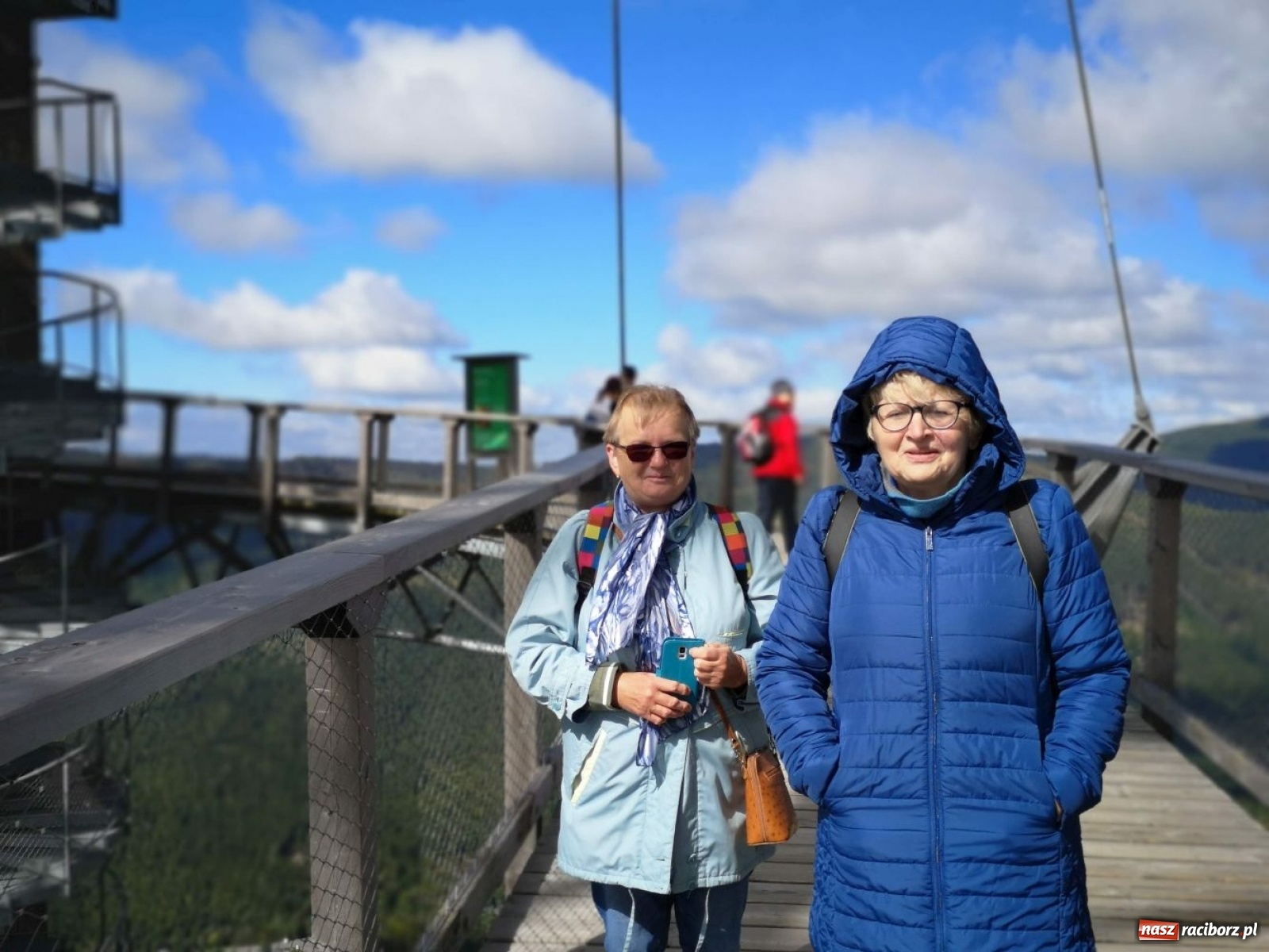 Zdjęcie w galerii na portalu naszraciborz.pl: Krzanowiccy seniorzy spacerowali w chmurach [FOTO] wiadomości z regionu