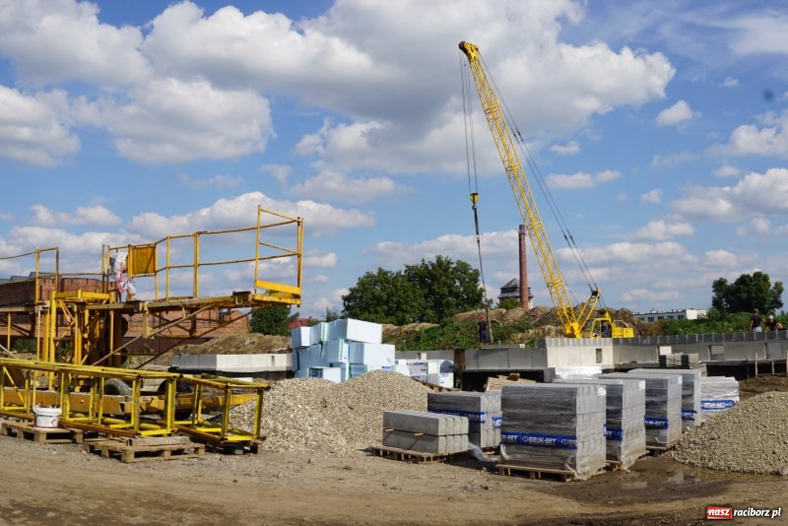Zdjęcie w galerii na portalu naszraciborz.pl: Można już składać wnioski na mieszkania przy Łąkowej [FOTO] wiadomości z regionu
