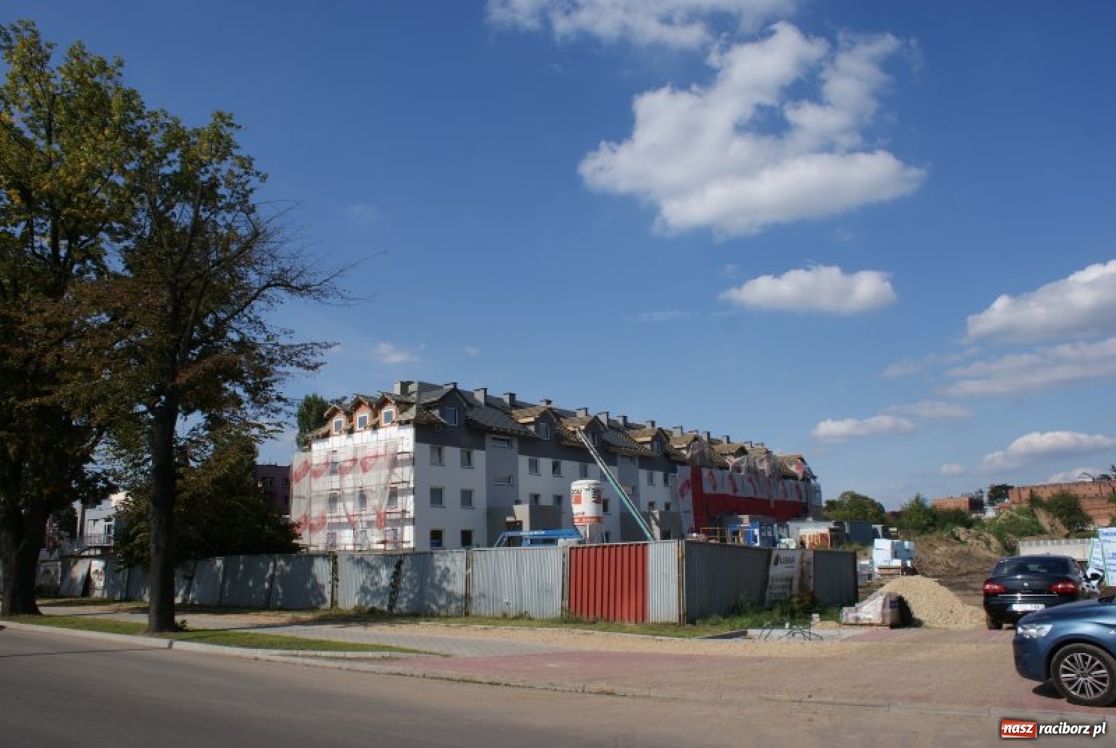 Zdjęcie w galerii na portalu naszraciborz.pl: Można już składać wnioski na mieszkania przy Łąkowej [FOTO] wiadomości z regionu