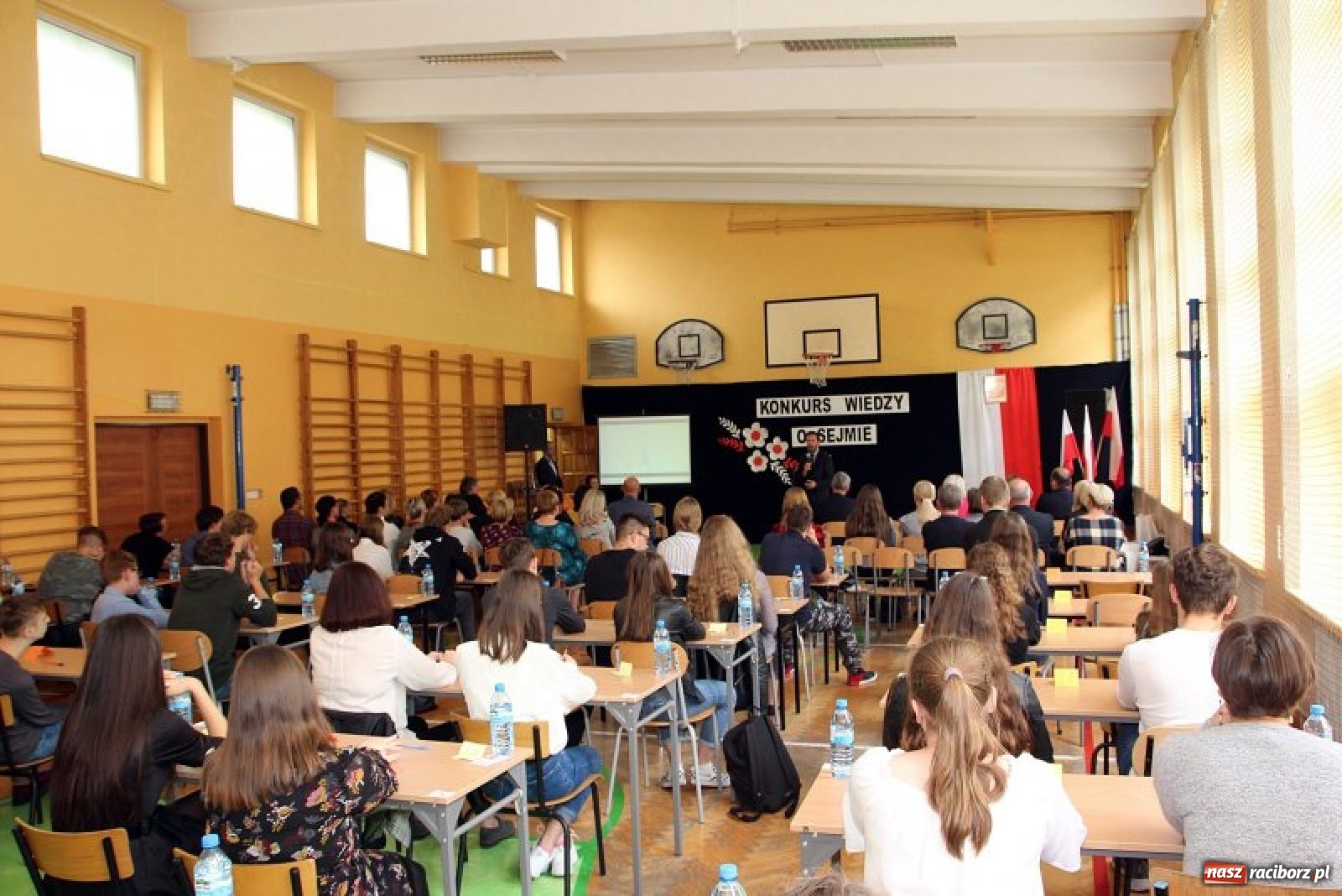 Zdjęcie w galerii na portalu naszraciborz.pl: Konkurs wiedzy o Sejmie w SP 13 [FOTO i WIDEO] wiadomości z regionu
