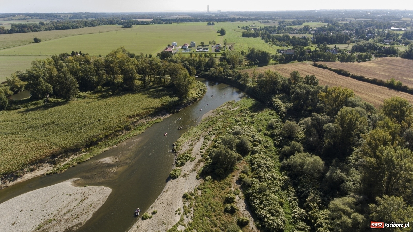Zdjęcie w galerii na portalu naszraciborz.pl: Meandry Odry z lotu ptaka [FOTO]  wiadomości z regionu