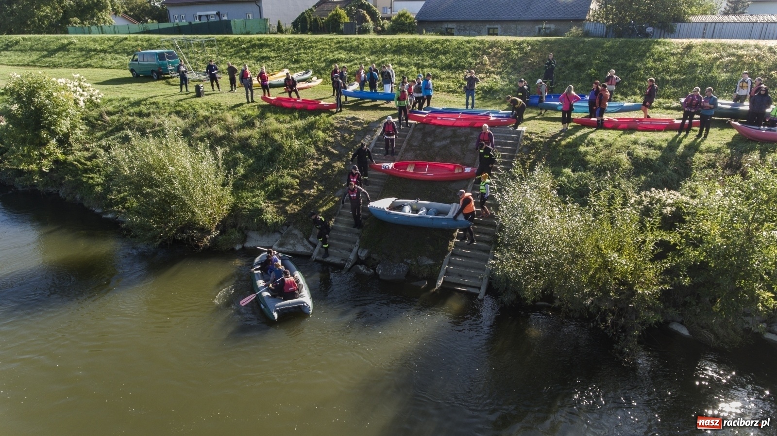 Zdjęcie w galerii na portalu naszraciborz.pl: Meandry Odry z lotu ptaka [FOTO]  wiadomości z regionu