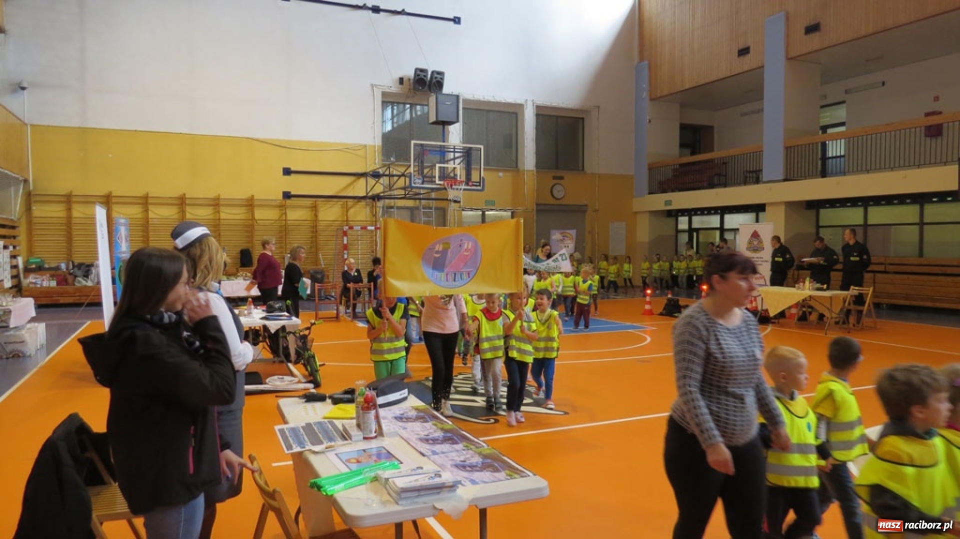 Zdjęcie w galerii na portalu naszraciborz.pl: Koleje Śląskie z rekordowym zainteresowaniem wiadomości z regionu