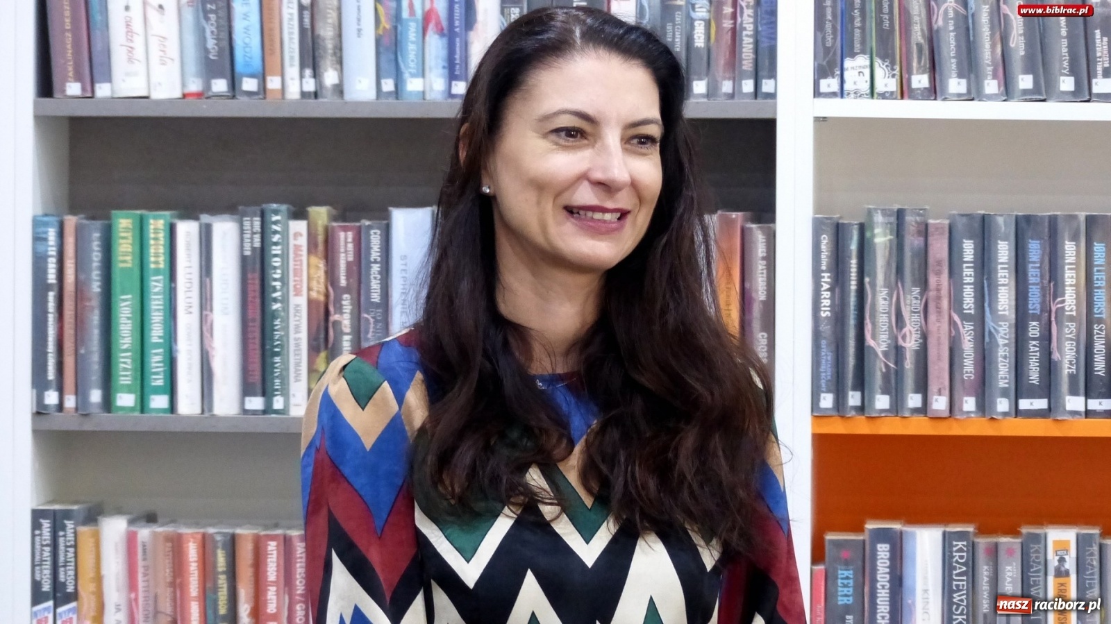 Zdjęcie w galerii na portalu naszraciborz.pl: Królowa polskiej literatury kobiecej odwiedziła Racibórz wiadomości z regionu