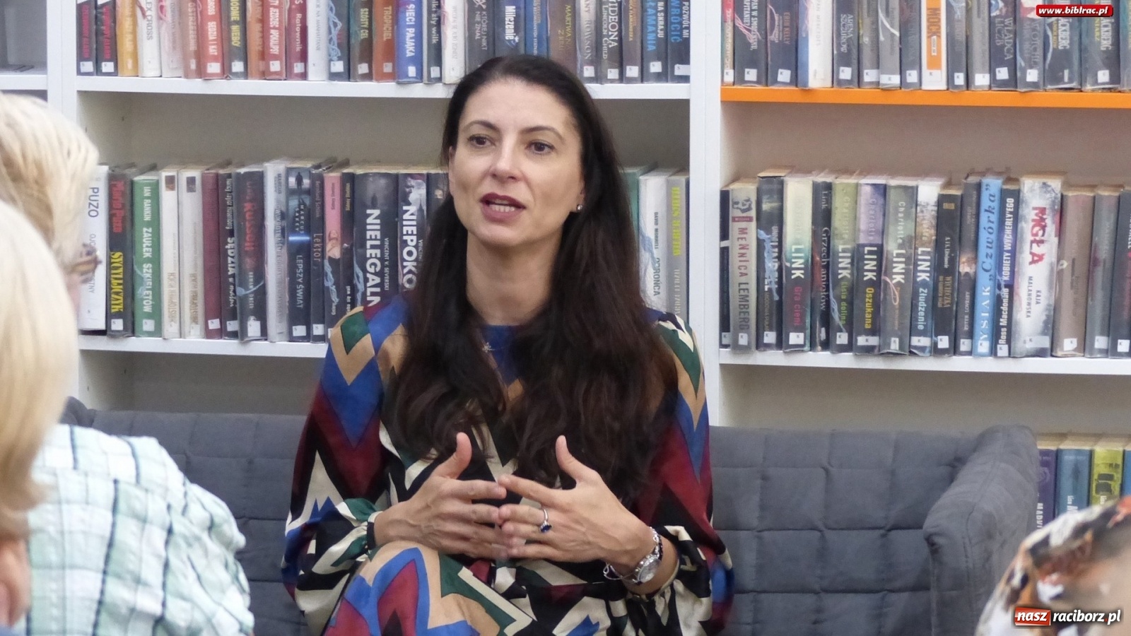 Zdjęcie w galerii na portalu naszraciborz.pl: Królowa polskiej literatury kobiecej odwiedziła Racibórz wiadomości z regionu