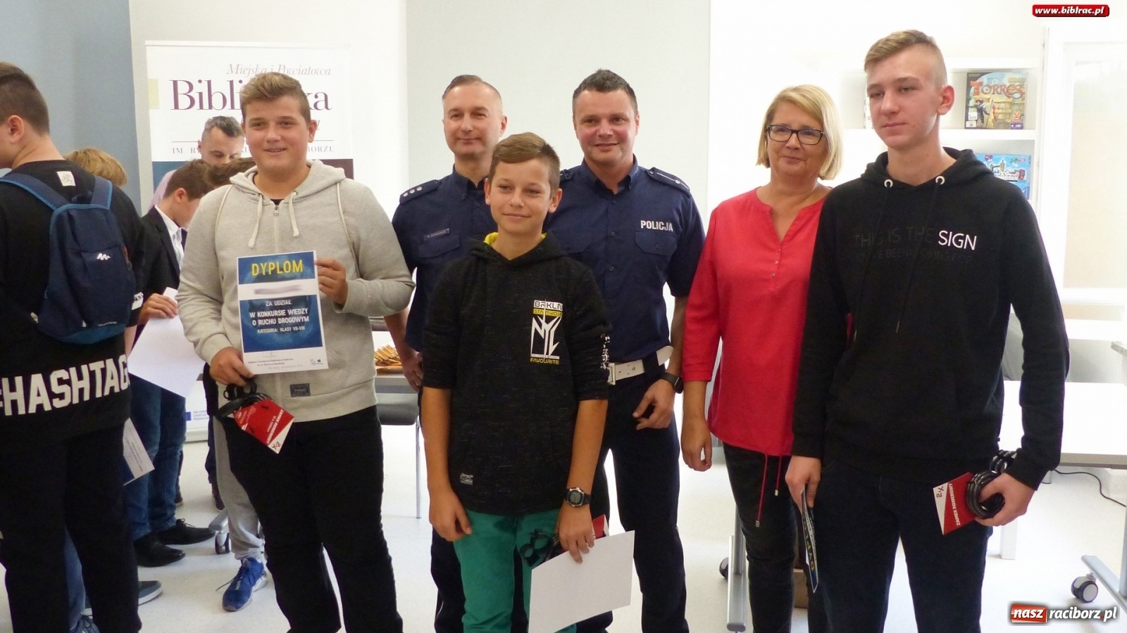 Zdjęcie w galerii na portalu naszraciborz.pl: Dominika i Miłosz wygrali konkurs wiedzy o ruchu drogowym wiadomości z regionu