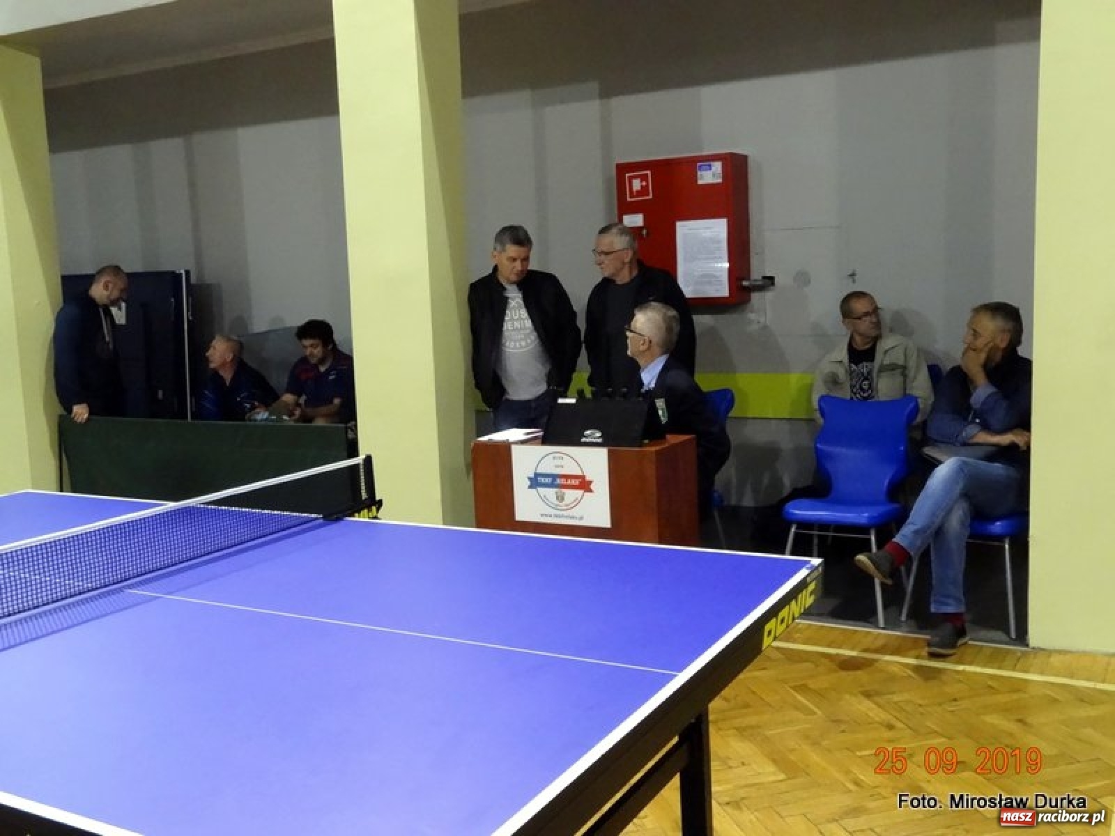 Zdjęcie w galerii na portalu naszraciborz.pl: Tenis stołowy. Kuźniański Tajfun niestraszny Relaksowi [FOTO] wiadomości z regionu