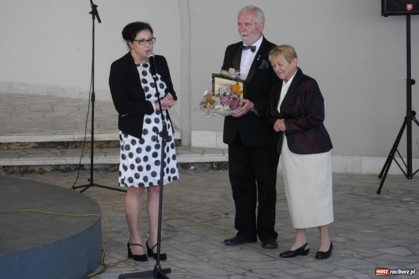 Zdjęcie w galerii na portalu naszraciborz.pl: W Rudach zaśpiewali ku pamięci Juliusza Rogera [FOTO] wiadomości z regionu