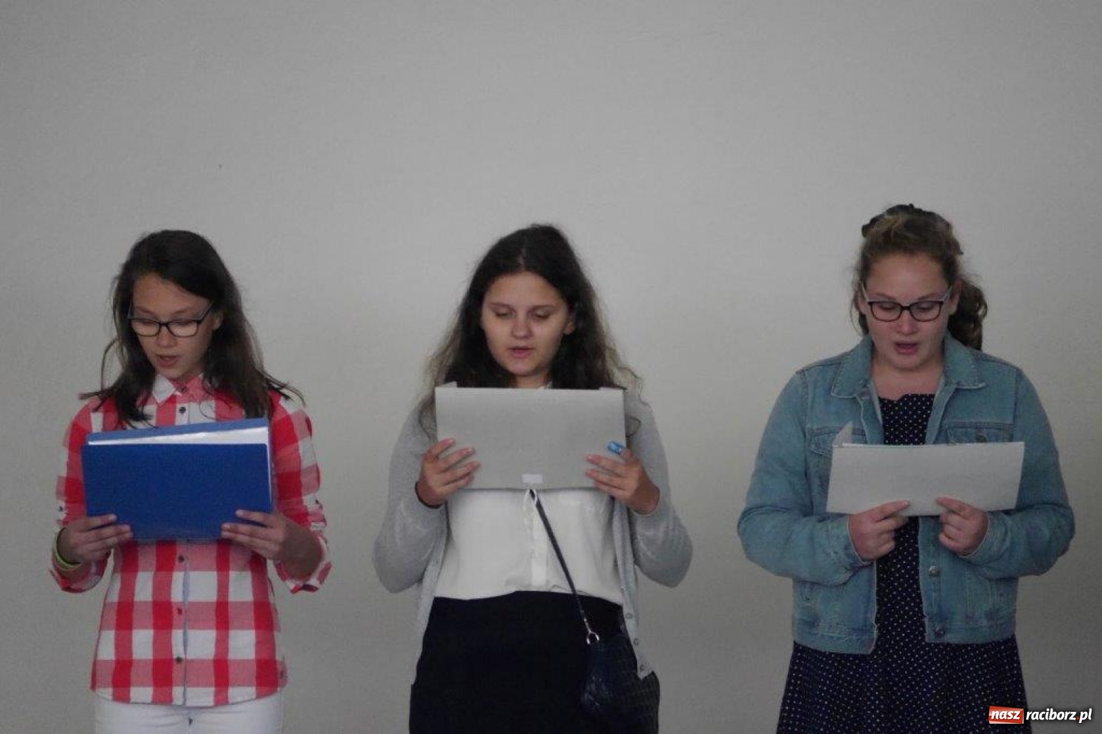 Zdjęcie w galerii na portalu naszraciborz.pl: W Rudach zaśpiewali ku pamięci Juliusza Rogera [FOTO] wiadomości z regionu