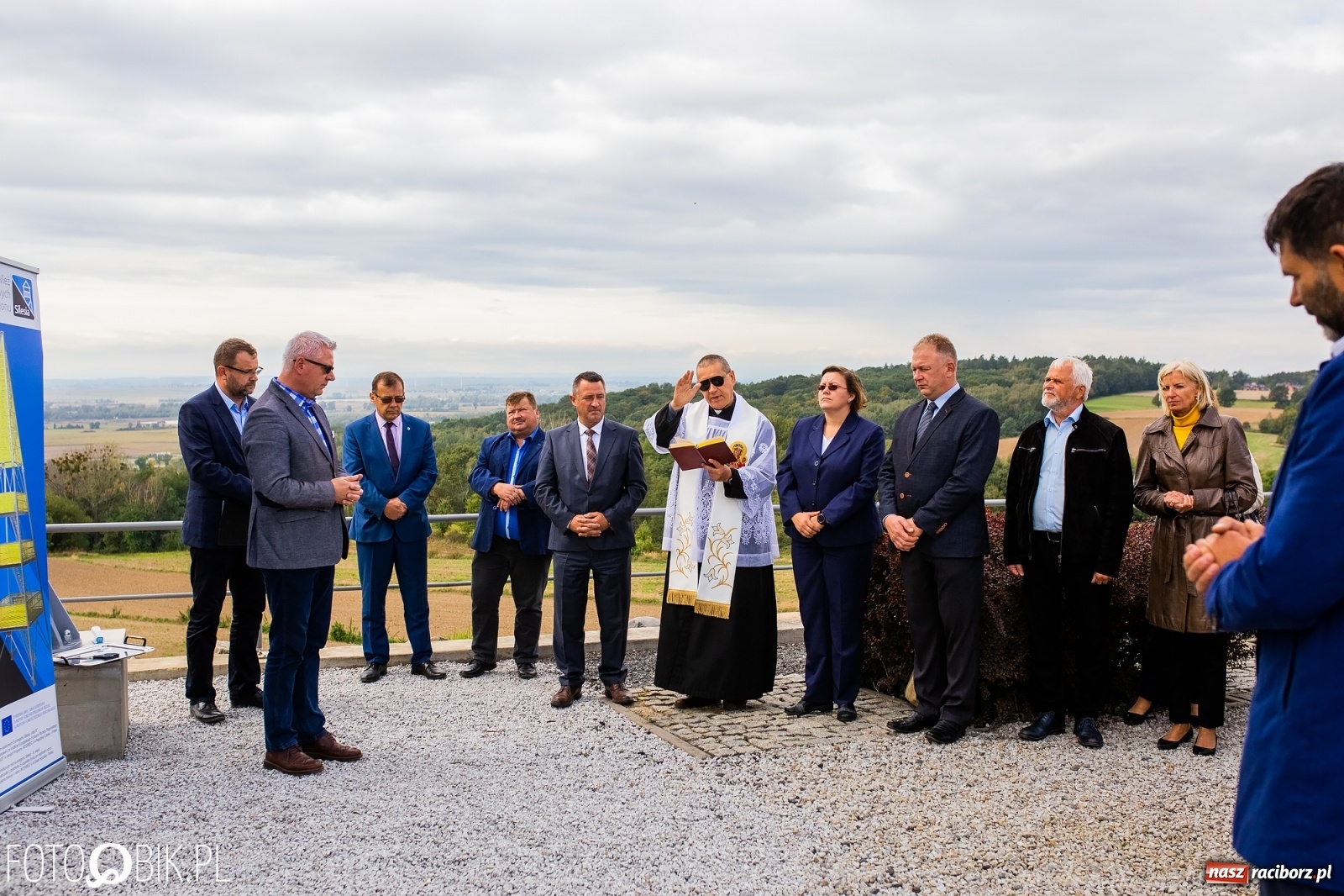 Zdjęcie w galerii na portalu naszraciborz.pl: Oficjalne otwarcie wieży widokowej w Pogrzebieniu wiadomości z regionu