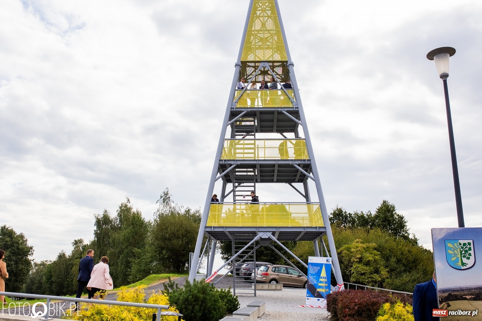 Zdjęcie w galerii na portalu naszraciborz.pl: Oficjalne otwarcie wieży widokowej w Pogrzebieniu wiadomości z regionu