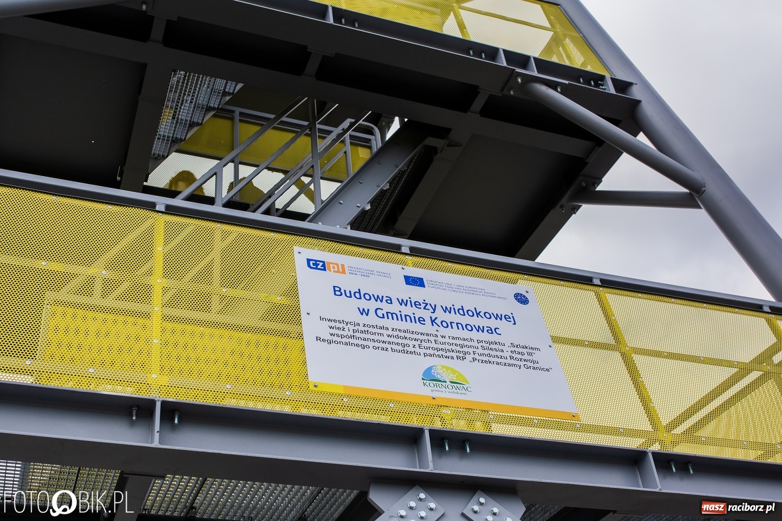 Zdjęcie w galerii na portalu naszraciborz.pl: Oficjalne otwarcie wieży widokowej w Pogrzebieniu wiadomości z regionu