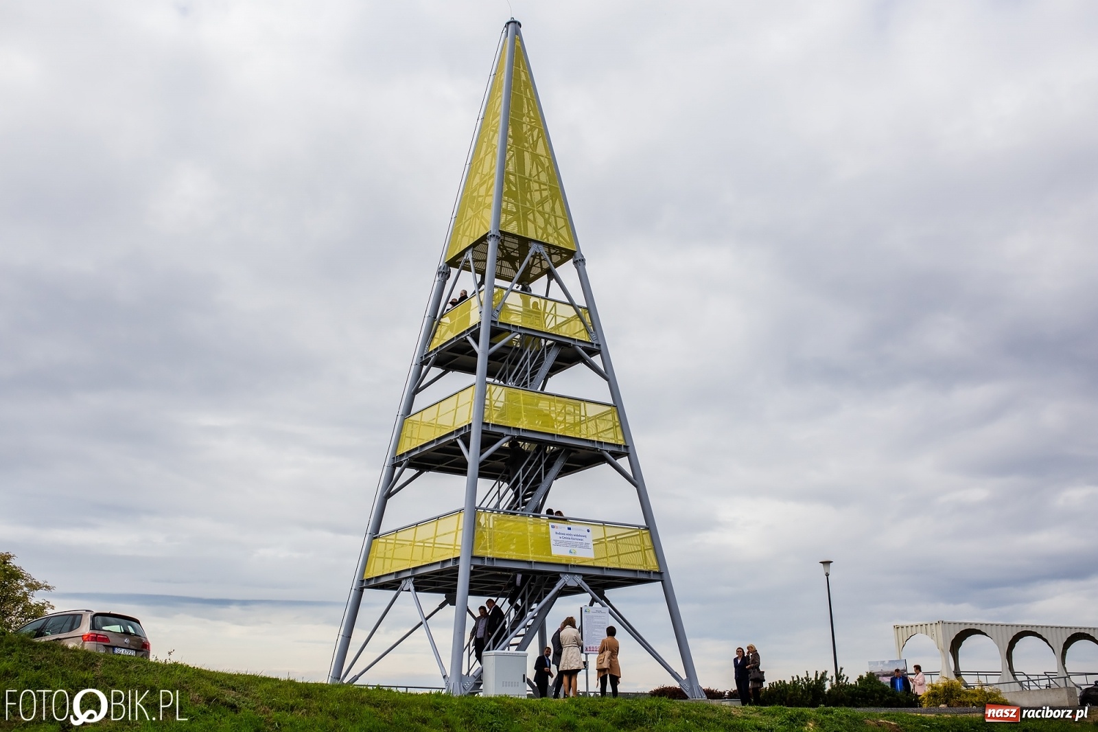 Zdjęcie w galerii na portalu naszraciborz.pl: Oficjalne otwarcie wieży widokowej w Pogrzebieniu wiadomości z regionu