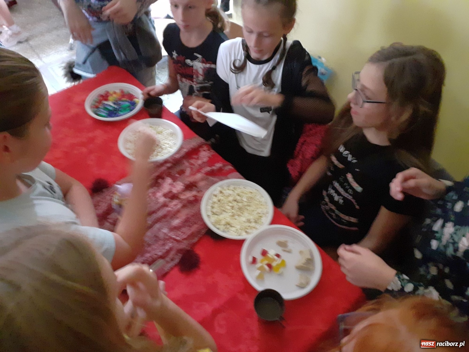 Zdjęcie w galerii na portalu naszraciborz.pl: Sobieski na Facebooku, czyli jubileusz Piętnastki [FOTO] wiadomości z regionu