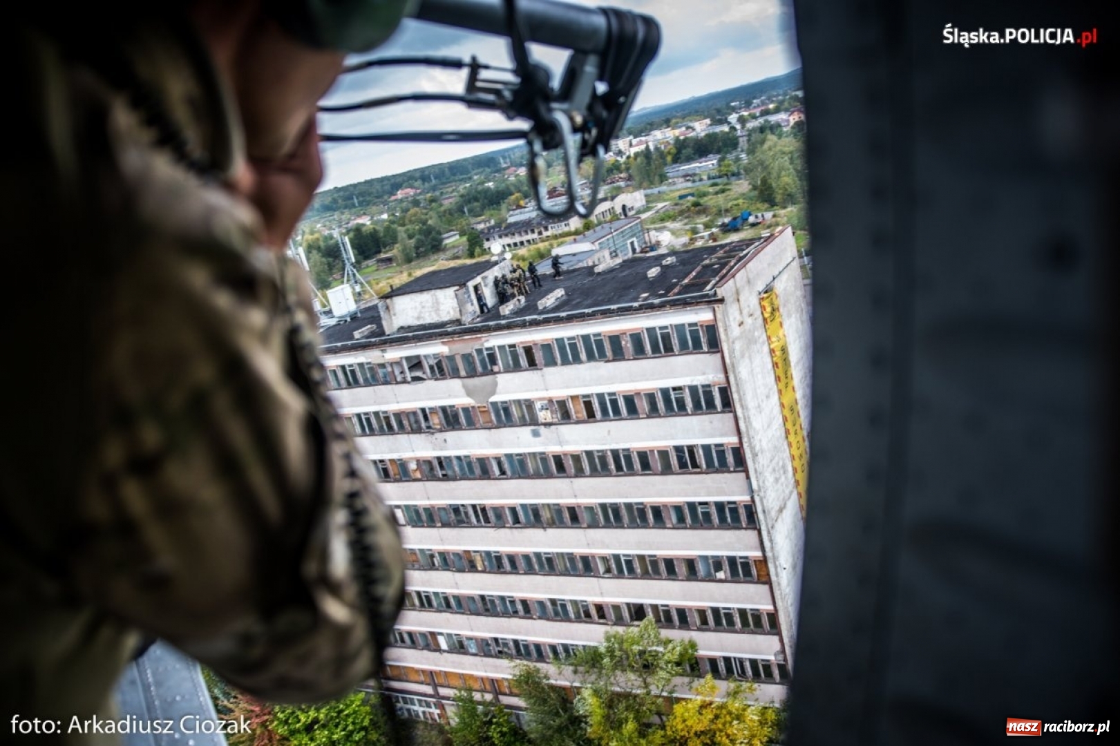 Zdjęcie w galerii na portalu naszraciborz.pl: Black Hawk na ćwiczeniach śląskich antyterrorystów [FOTO I WIDEO]  wiadomości z regionu