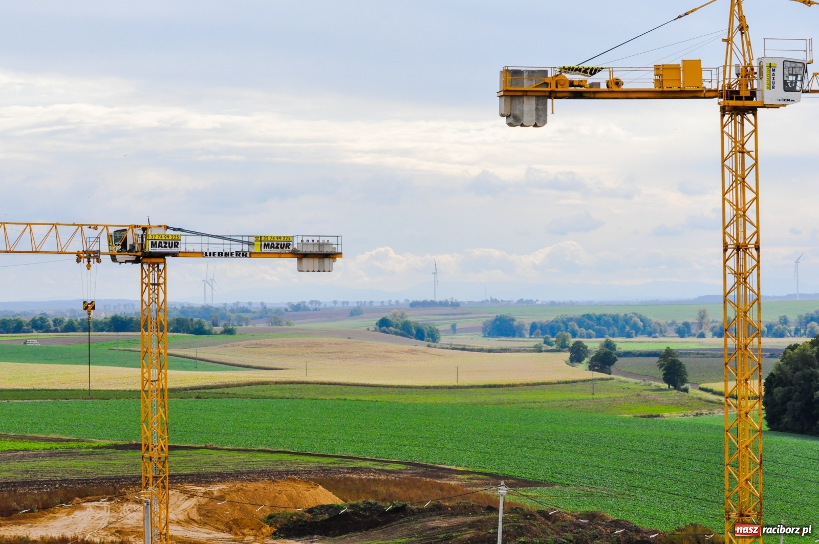 Zdjęcie w galerii na portalu naszraciborz.pl: Eko-Okna budują w Pietrowicach Wielkich klasztor [FOTO Z BUDOWY]  wiadomości z regionu